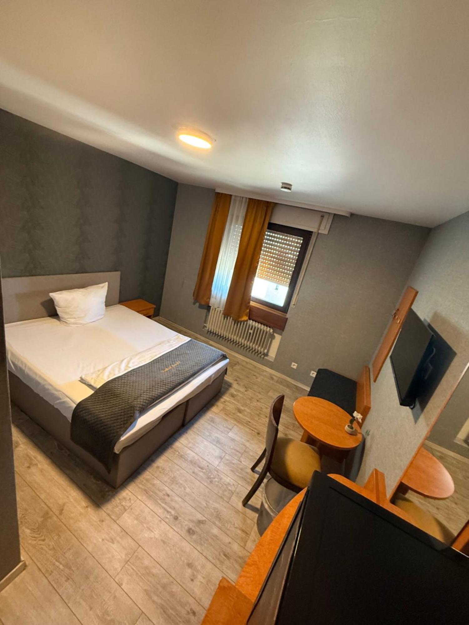 Parkhotel Lindenhof - Kostenlose Parkplaetze أوفنباخ المظهر الخارجي الصورة
