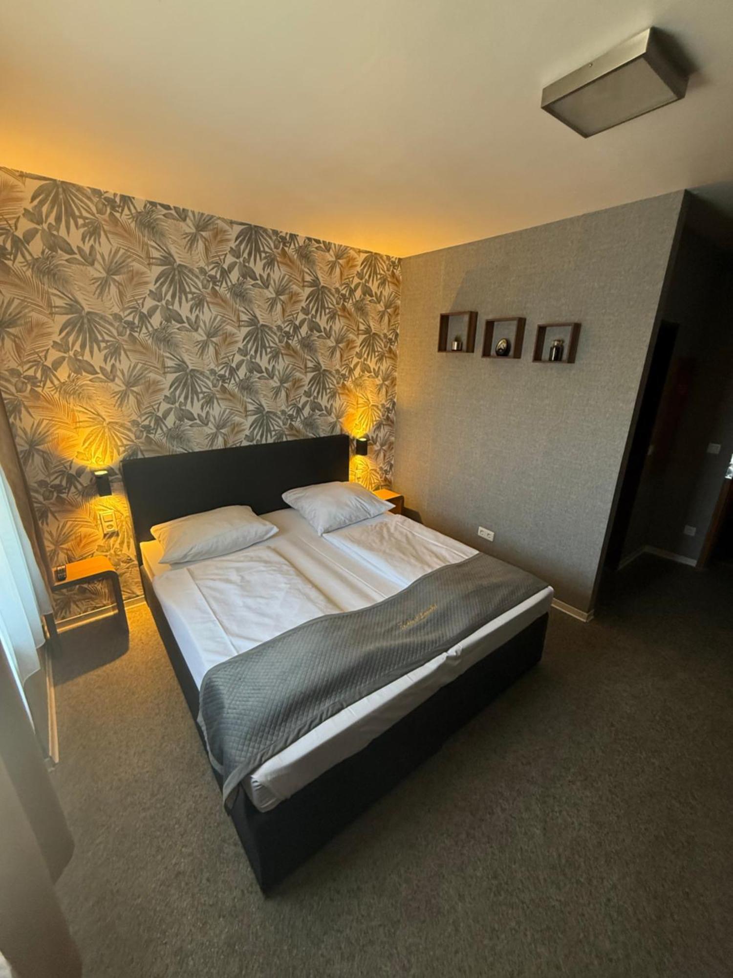 Parkhotel Lindenhof - Kostenlose Parkplaetze أوفنباخ المظهر الخارجي الصورة
